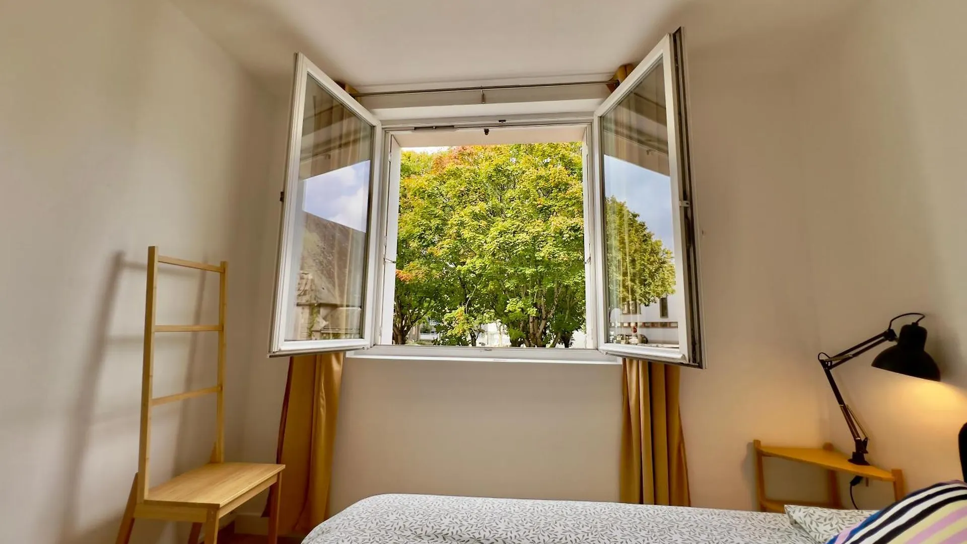 Appartement Central Proche Base Navale Et Siam Brest 0*,  France